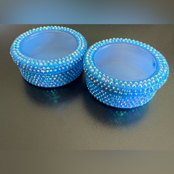Magnetic Blue Rhinestone Storage Containers - Picture 2 of 6
